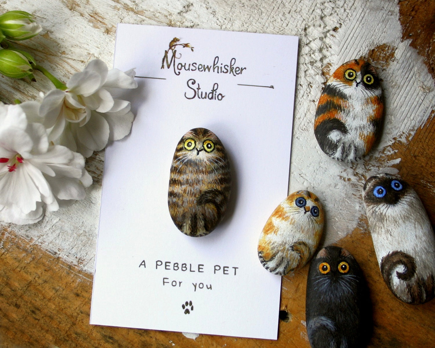 Cat Pebble Pin / Necklace