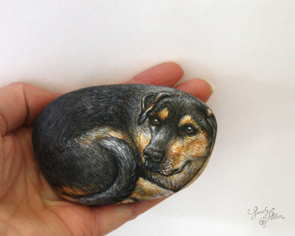 Huntaway Dog Painted Rock
